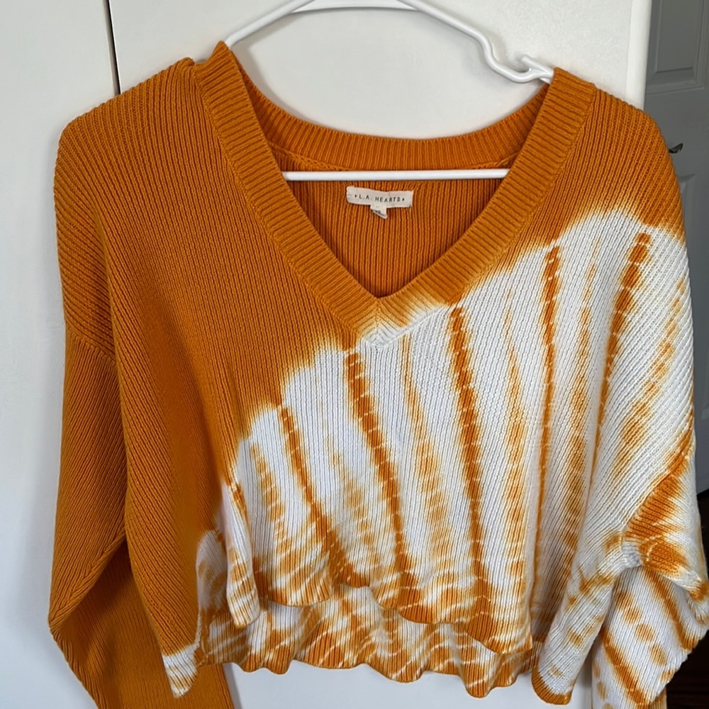 XS L.A. Hearts sweater